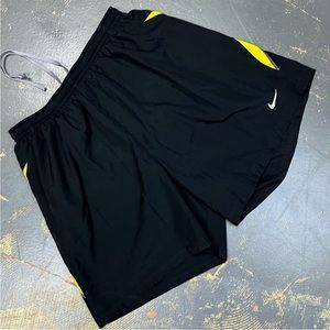 Nike Challenger Running Shorts Black Yellow Large 320817-020